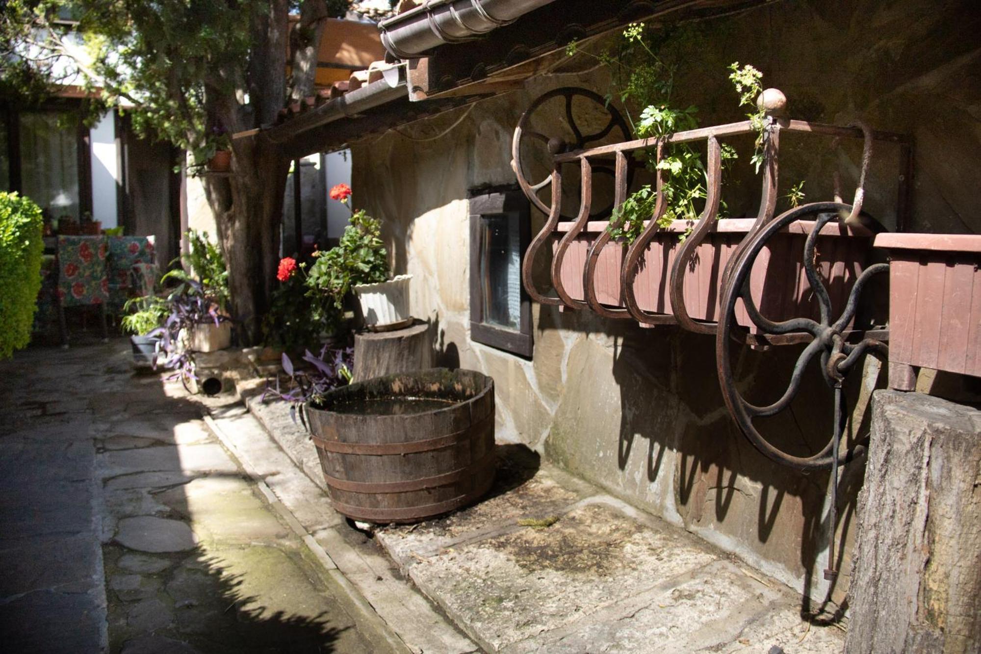 Старата баkалия The old grocery, guest rooms Балчик Екстер'єр фото